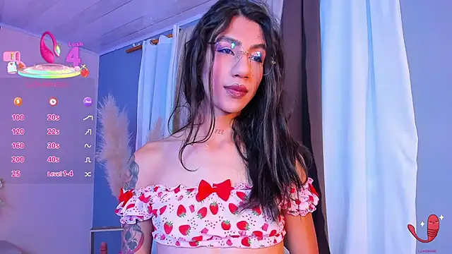 Snapshot of sofiaa_grey_ chatting on October 11, 1:46 pm sofiaa grey online show from October 11, 1:46 pm