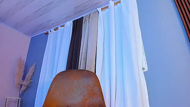 sofiaa grey  online show from November 1, 4:04 pm