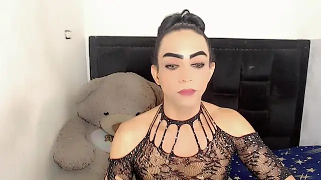 Snapshot of Michell_Queen chatting on January 19, 10:39 am Michell Queen online show from January 19, 10:39 am