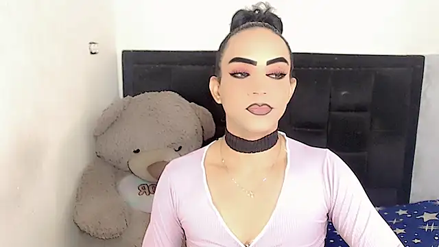 Snapshot of Michell_Queen chatting on January 21, 7:07 am Michell Queen online show from January 21, 7:07 am