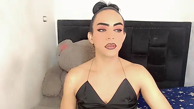 Snapshot of Michell_Queen chatting on January 23, 3:37 am Michell Queen online show from January 23, 3:37 am