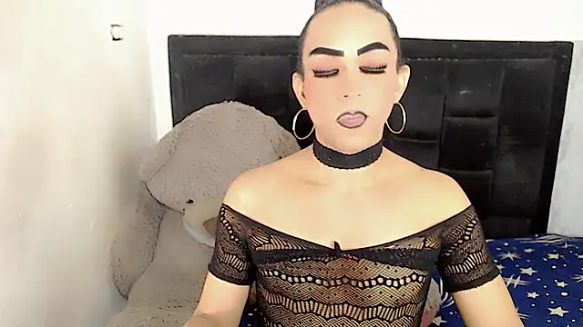 Snapshot of Michell_Queen chatting on February 23, 1:57 am Michell Queen online show from February 23, 1:57 am
