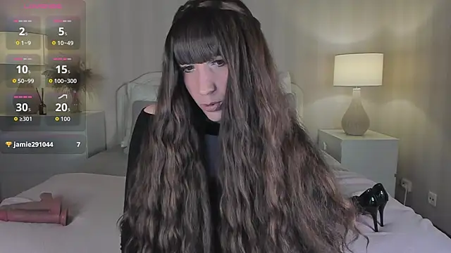 Snapshot of valeriasecret chatting on October 19, 5:55 am valeriasecret online show from October 19, 5:55 am
