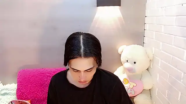 Snapshot of Daniela_Pink_ chatting on October 7, 7:59 pm Daniela Pink online show from October 7, 7:59 pm