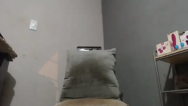 Amazing12inch online show from June 13, 1:27 am