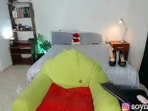 Megan Hot15 online show from November 12, 11:36 pm