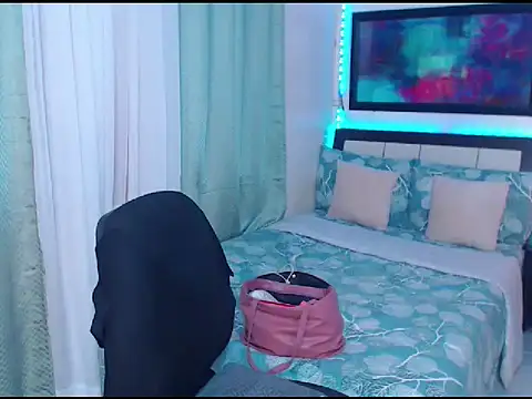 Heavenly Treats online show from October 31, 9:19 am