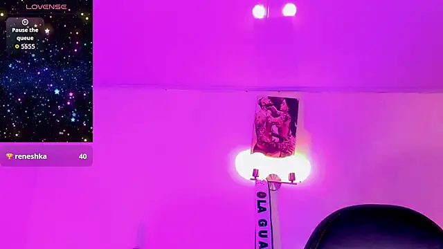 naomy  xx online show from December 2, 3:09 am