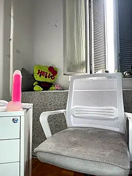 Snapshot of giuli_zerozero chatting on September 8, 3:21 pm giuli zerozero online show from September 8, 3:21 pm