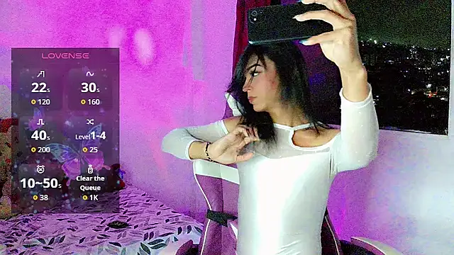 Ms-Zoehans online show from October 12, 4:04 am