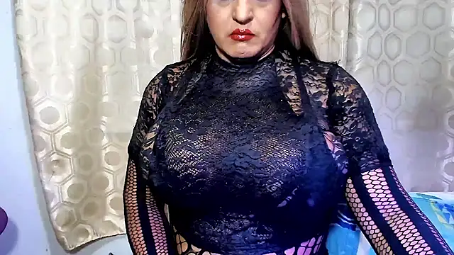 alessia hot69 online show from January 31, 7:18 am