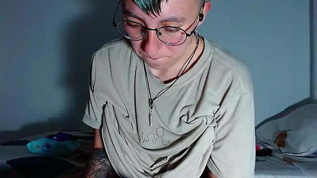 Sexyboy 666 online show from November 30, 3:42 am