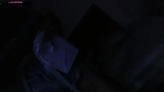 Mia thompson 19 online show from March 4, 7:11 pm