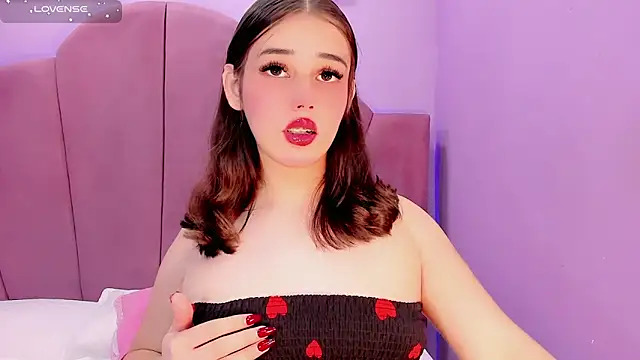 ValeriaAguilar online show from June 12, 10:53 pm