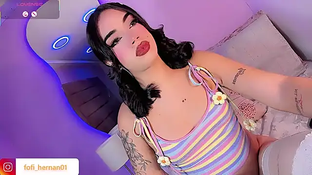 Sofi hdz online show from June 21, 9:40 pm