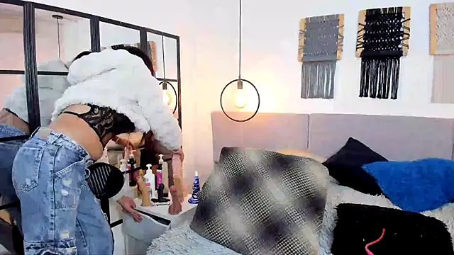 Sweet camille online show from December 21, 2:19 am