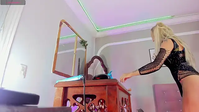 Jimena Grey online show from October 21, 3:20 am