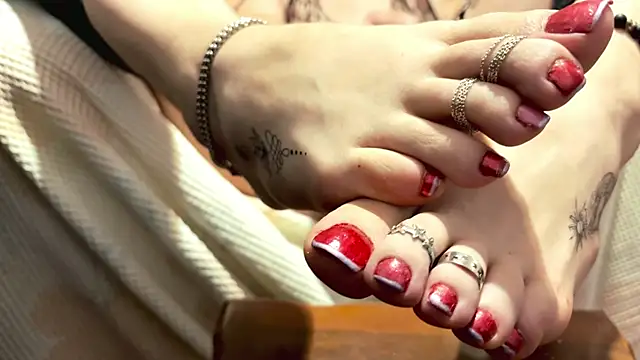 feetqueens online show from July 20, 12:36 am