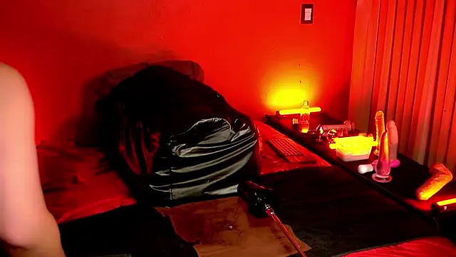 JenniferCD online show from March 2, 5:08 am