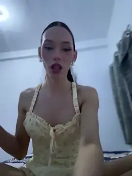 Carlita cute online show from April 10, 3:45 am