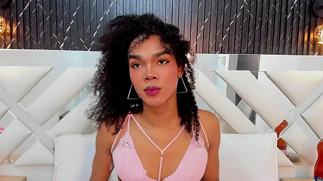 NaomiSteward online show from December 10, 11:43 am
