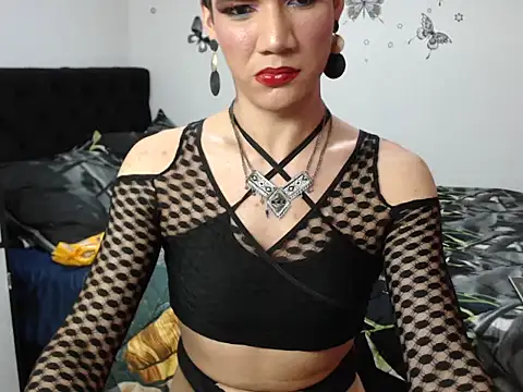 luna grans 777 online show from April 17, 4:04 am