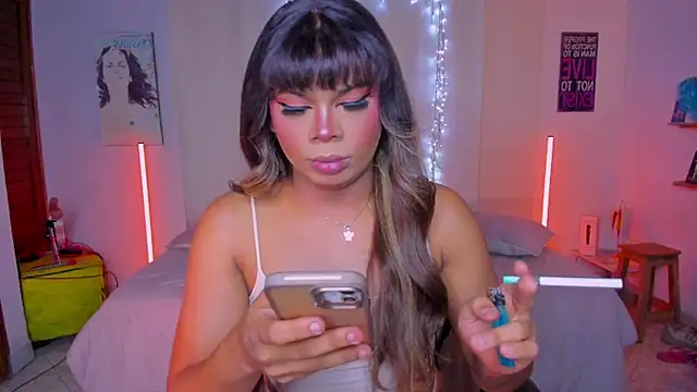 CuteRomi online show from October 1, 6:03 am