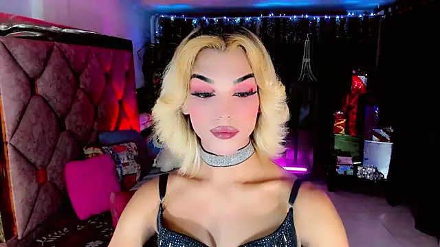 the-horus-girl online show from December 19, 2:06 am