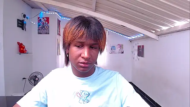 Angell Dustt  online show from February 23, 4:13 pm