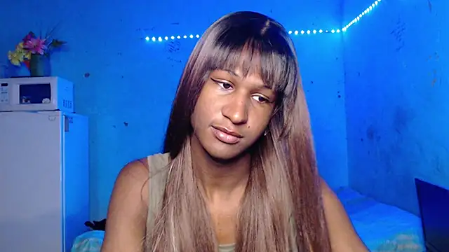 Angell Dustt  online show from October 8, 4:14 am