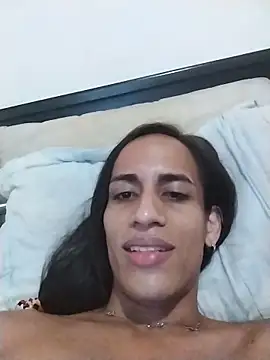 AlexaWarner online show from November 5, 6:41 pm