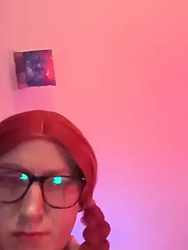 sissytrapdolly24 online show from July 30, 9:47 pm