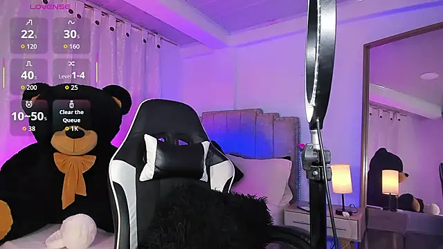 alexia mattel online show from September 20, 10:15 pm