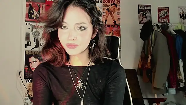 Niky  Jess online show from November 2, 7:12 pm