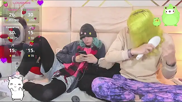 -kisa  online show from October 25, 2:28 am