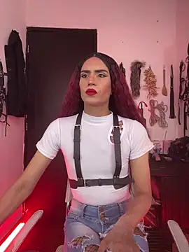 akinoro  online show from December 8, 5:11 pm