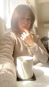 mel  mel online show from March 23, 4:28 am