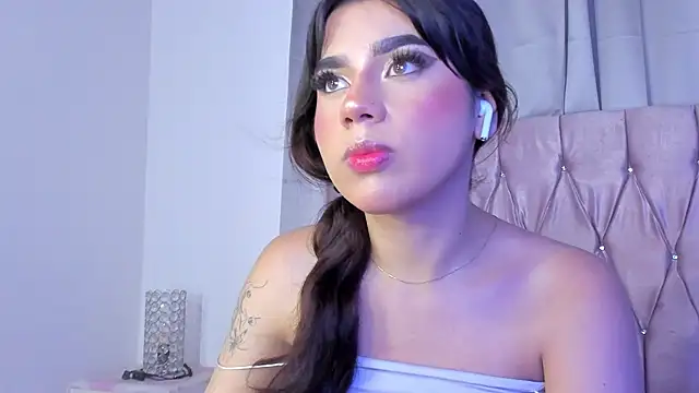 Snapshot of Ashley_piinkk_ chatting on March 19, 4:14 am Ashley piinkk online show from March 19, 4:14 am