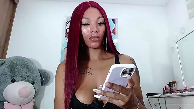 ebonyhotcats90 online show from November 6, 7:30 am