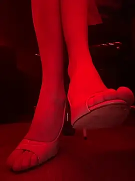 shoefucker online show from October 8, 6:42 pm