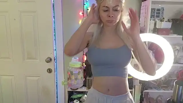 cunty tranny lydia online show from June 29, 1:20 am
