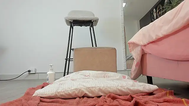 isa lancaster online show from March 8, 2:04 am