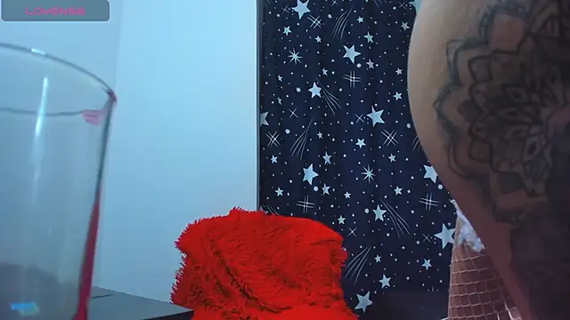 Perla Hotcortes online show from February 28, 12:54 am