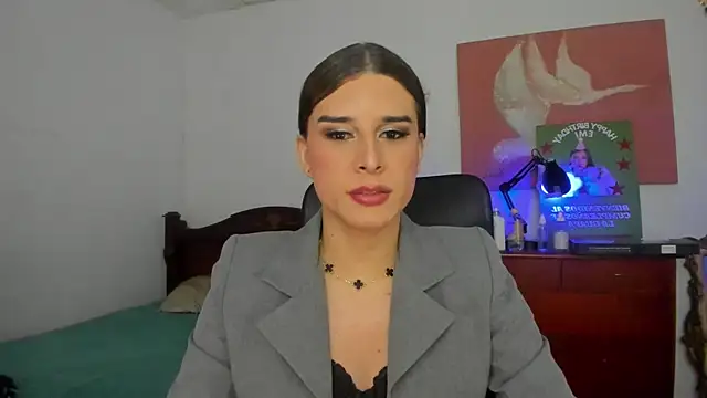 misstresbigcockts online show from June 11, 9:24 pm