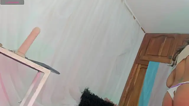 Itsme Daniela online show from October 8, 4:30 pm