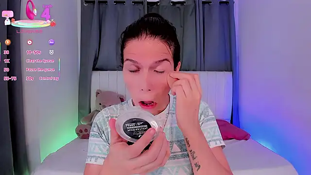 gatitavenecis online show from March 1, 8:14 pm