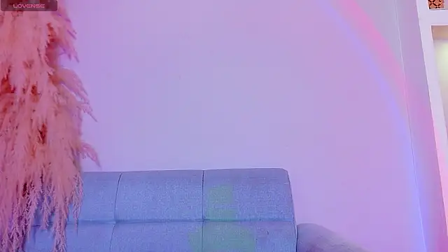 CamiEstrada online show from February 21, 1:52 am