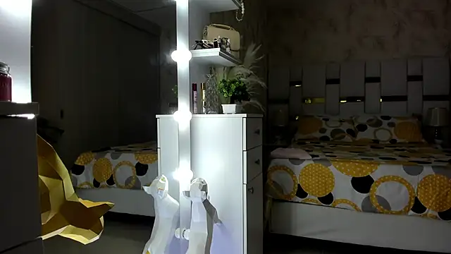 Snapshot of cherryfox88 chatting on September 14, 12:49 am cherryfox88 online show from September 14, 12:49 am