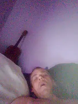 sexsuchti80 online show from October 5, 12:55 am