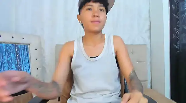 Snapshot of nova_sex01 chatting on December 5, 12:50 pm nova sex01 online show from December 5, 12:50 pm